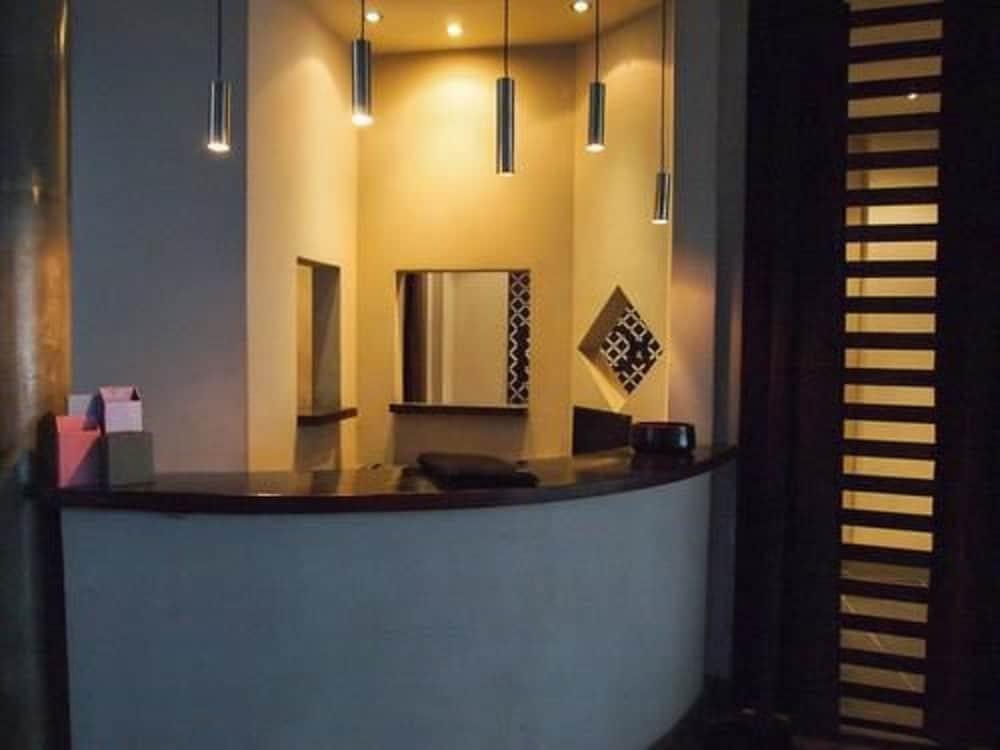 PRODEO HOTEL & LOUNGE photo 2