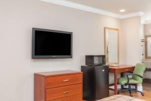 Days Inn by Wyndham San Francisco S/Oyster Point Airport photo 3