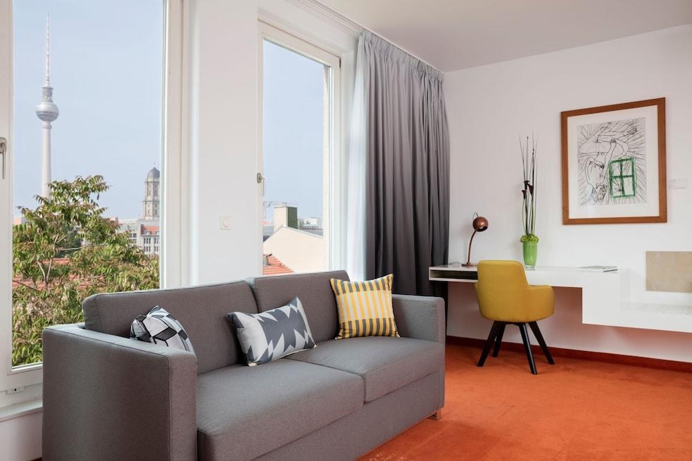 ART'OTEL BERLIN-MITTE BY PARK PLAZA photo 2
