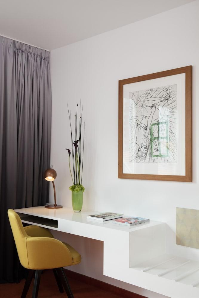 ART'OTEL BERLIN-MITTE BY PARK PLAZA photo 4