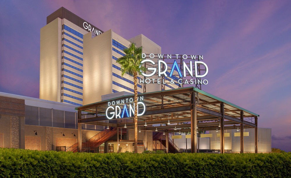 DOWNTOWN GRAND HOTEL & CASINO