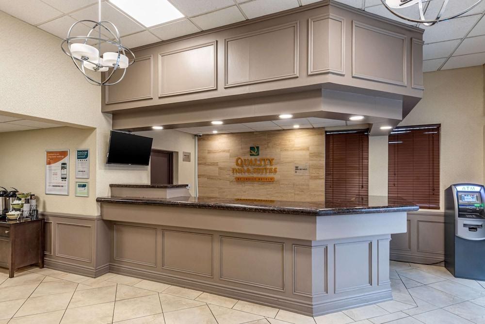 QUALITY INN AND SUITES photo 4
