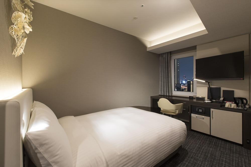 Premier Hotel CABIN PRESIDENT Osaka photo 2