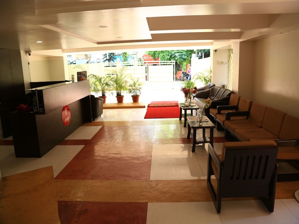 EXECUTIVE RESIDENCY HOTEL photo 2