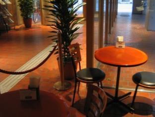 HOTEL LANDMARK UMEDA photo 2