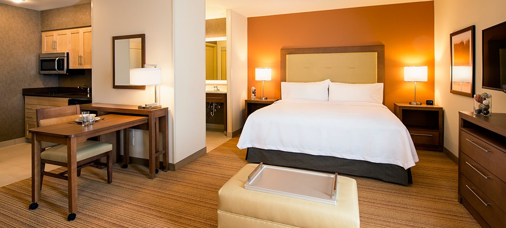Homewood Suites by Hilton Winnipeg Airport-Polo Park photo 1