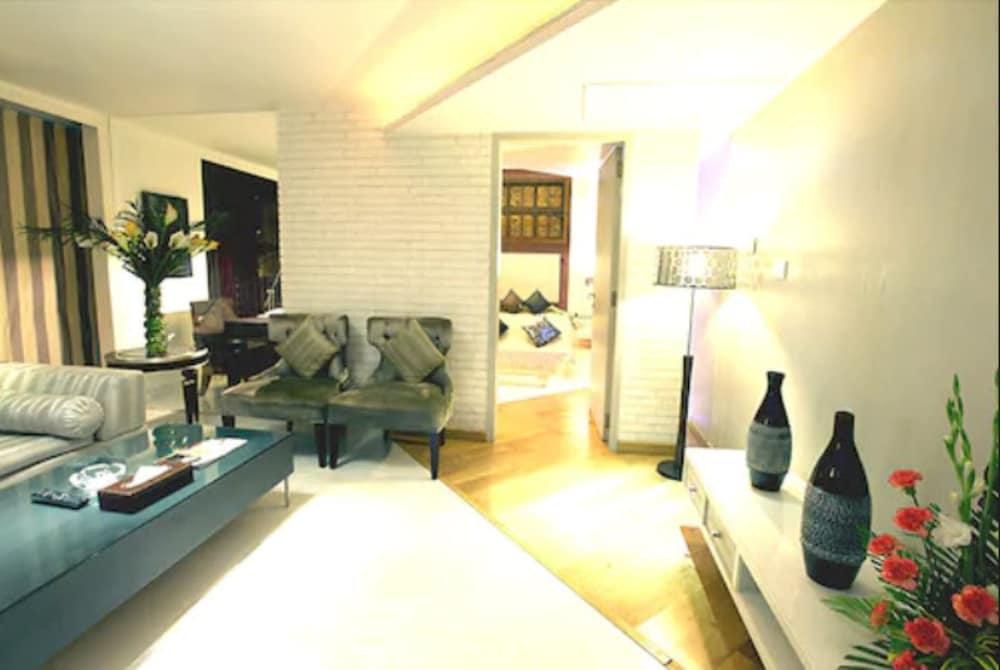 The Peninsula Grand photo 3