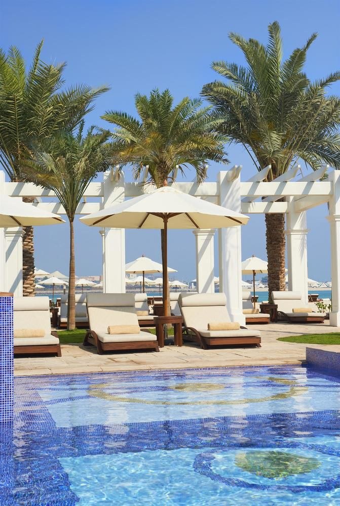 ST. REGIS photo 2