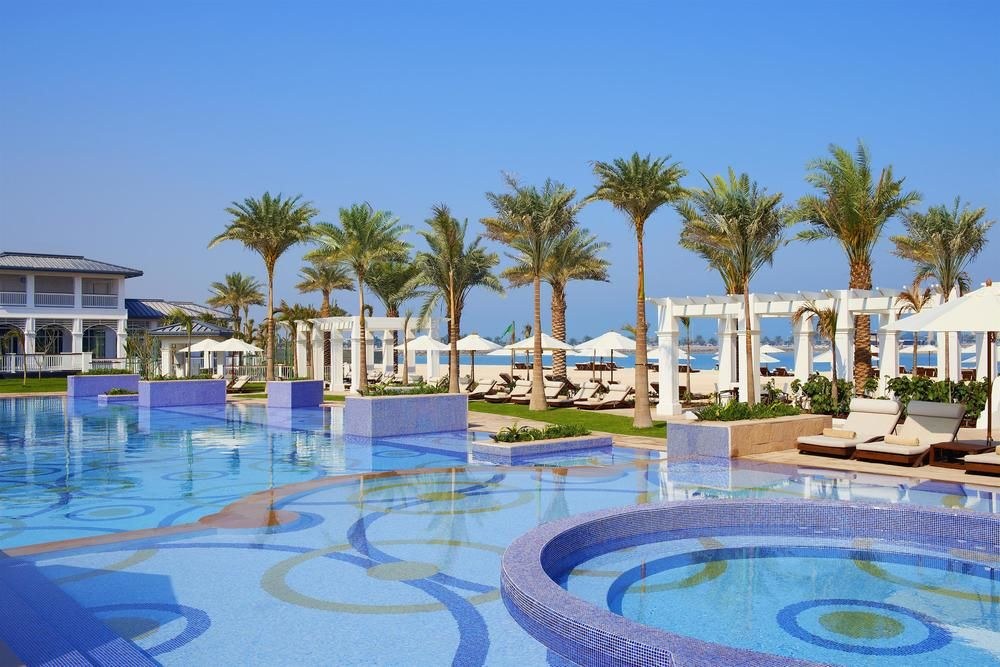 ST. REGIS photo 4