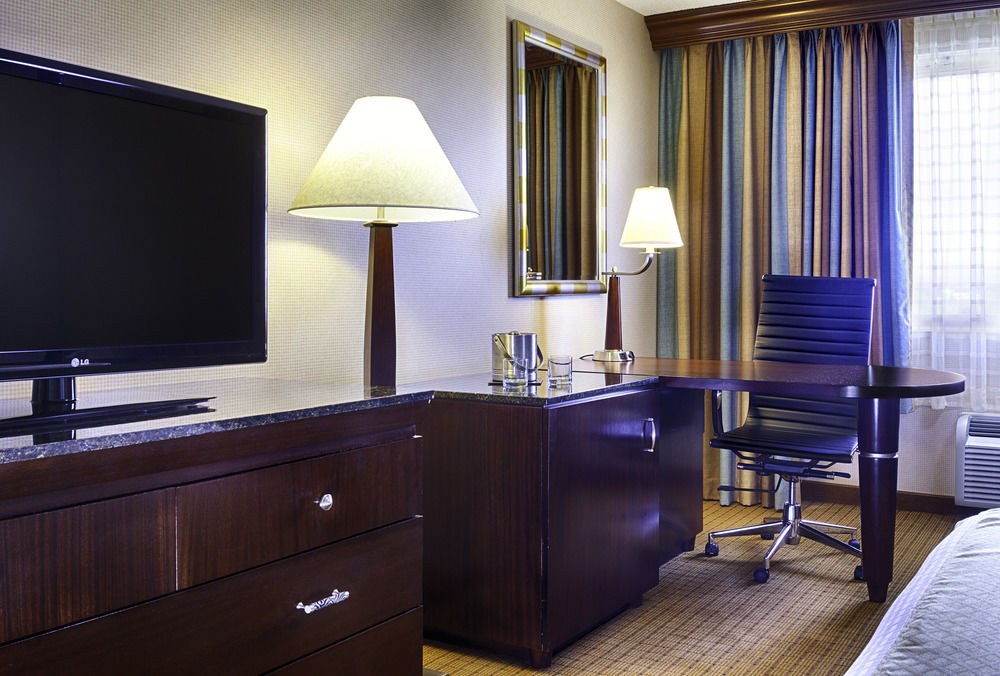 DoubleTree by Hilton Denver photo 1