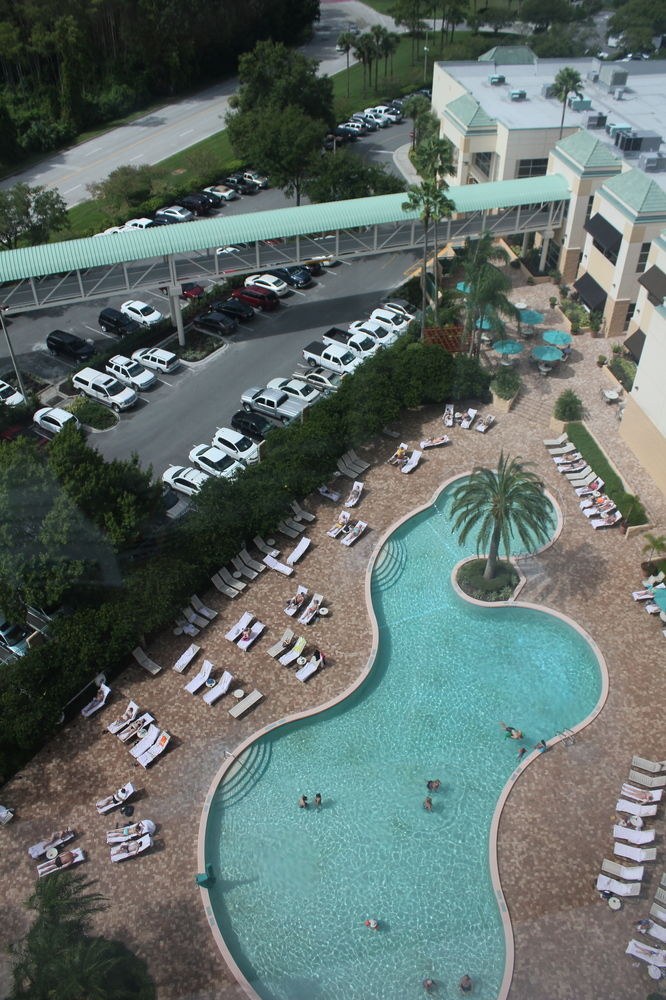 ROSEN PLAZA HOTEL photo 2