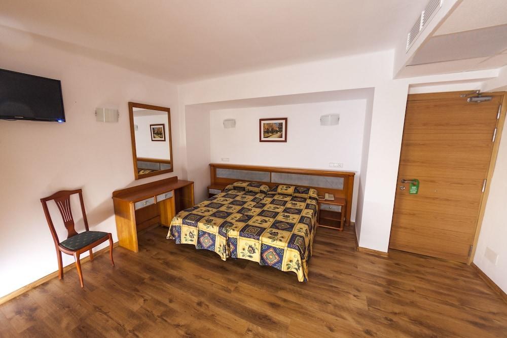 MARBEL HOTEL photo 4