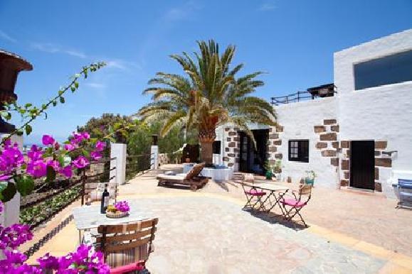 CASA DE HILARIO photo 1