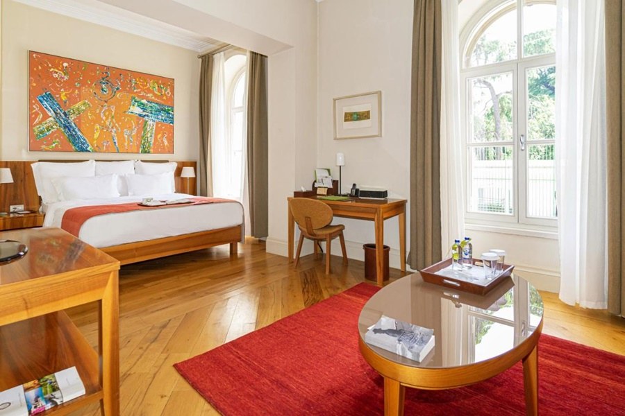 TOMTOM SUITES photo 2