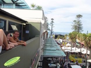 BOARDRIDER BACKPACKER AND BUDGET photo 1