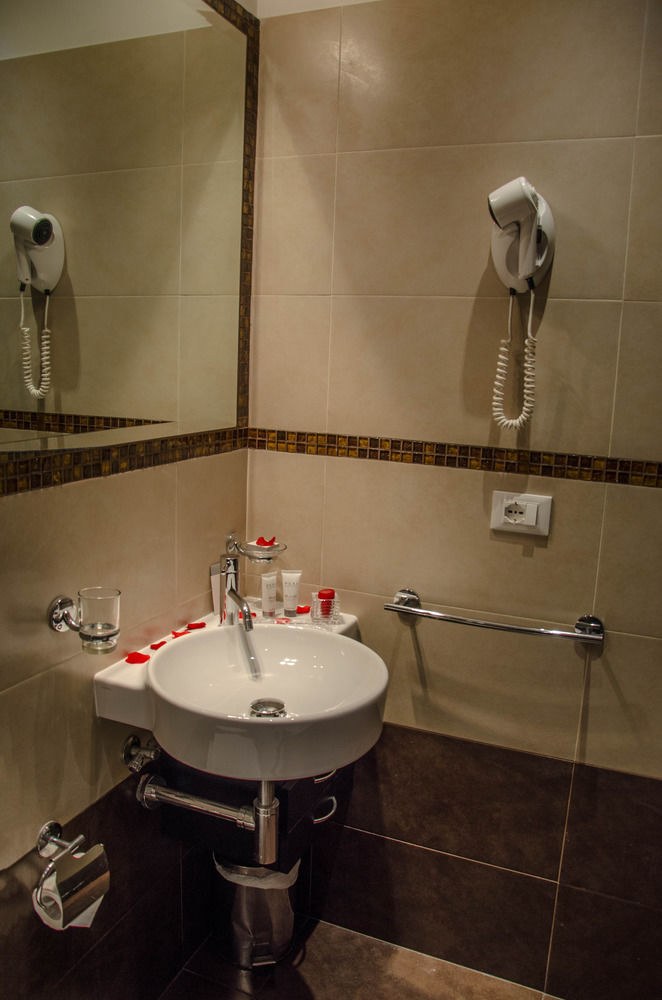 RESIDENZA MIA SUITES photo 1