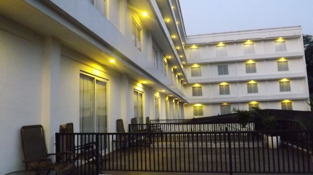 Hotel Royal Bogor photo 1