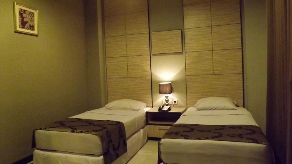 Hotel Royal Bogor photo 3