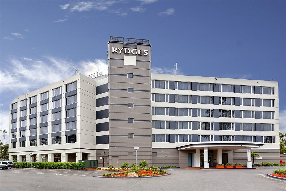 RYDGES BANKSTOWN