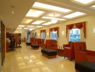 JUHU PLAZA