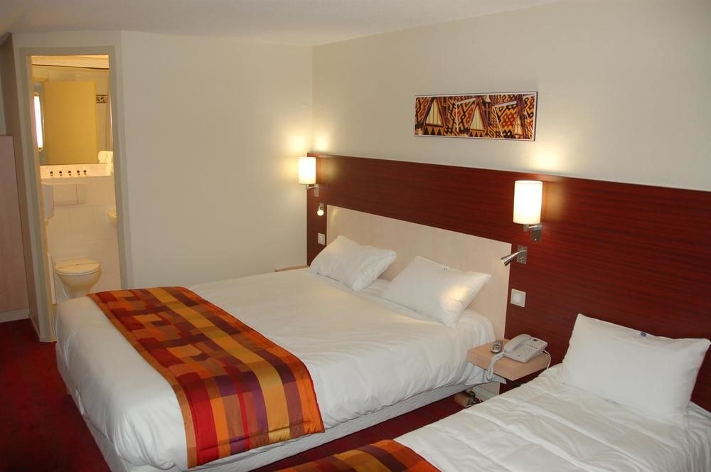 Kyriad Beaune photo 1