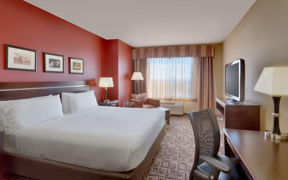 HOLIDAY INN HOTEL & SUITES SALT LAKE CITY-AIRPORT WEST photo 4