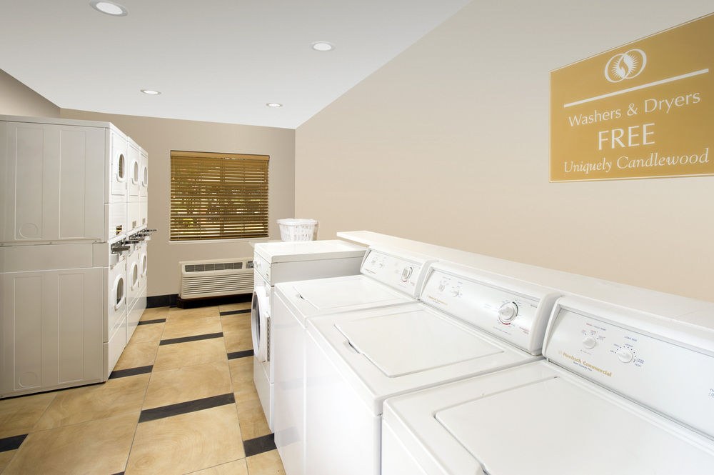 CANDLEWOOD SUITES RICHMOND-SOUTH photo 1