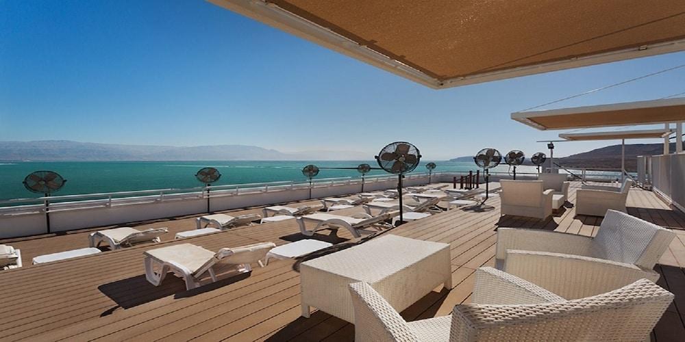 VERT DEAD SEA HOTEL photo 4