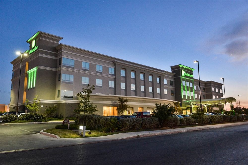 HOLIDAY INN & SUITES SAN ANTONIO NORTHWEST photo 1