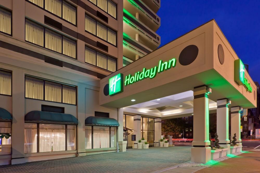 Holiday Inn Washington-Central/White House photo 2