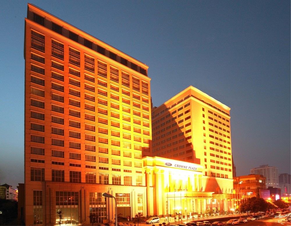 CROWNE PLAZA CITY CENTER photo 1