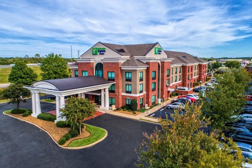 HOLIDAY INN EXPRESS HOTEL & SUITES MEMPHIS SOUTHWIND photo 3