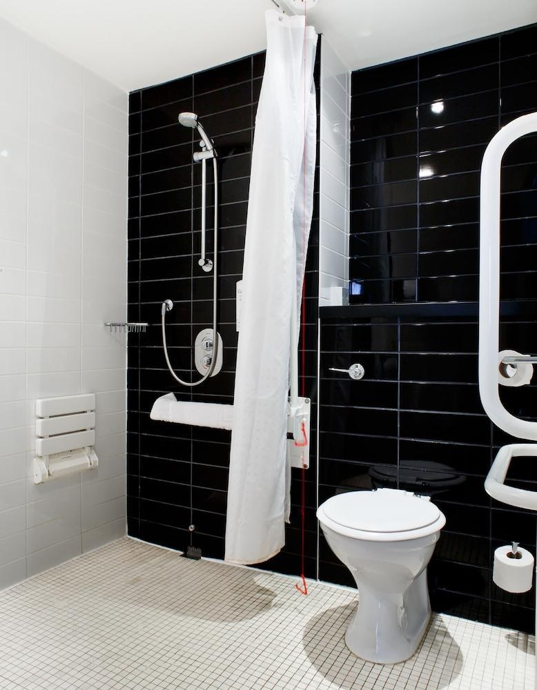 HOLIDAY INN EXPRESS YORK photo 2