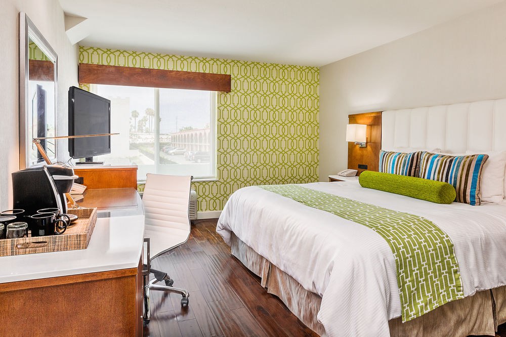 HOTEL INDIGO ANAHEIM photo 1