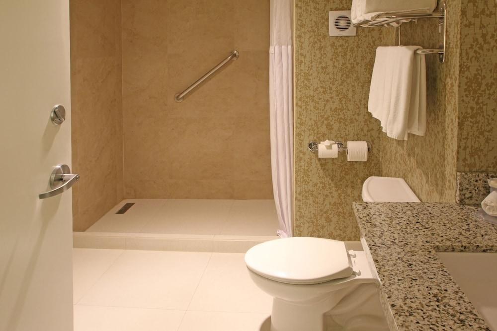 HOLIDAY INN EXPRESS HOTEL & SUITES CUERNAVACA photo 4