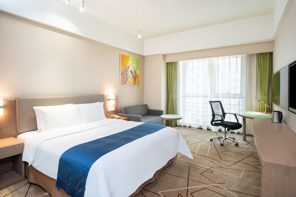 Holiday Inn Express Chengdu West Gate photo 4