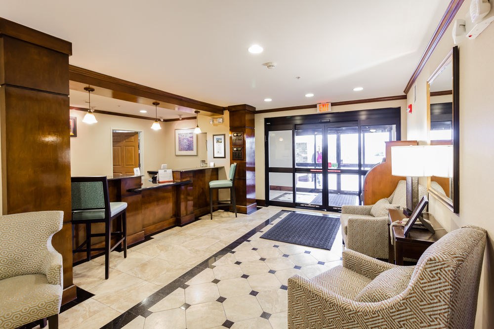 STAYBRIDGE SUITES AUSTIN CENTRAL / AIRPORT AREA photo 1