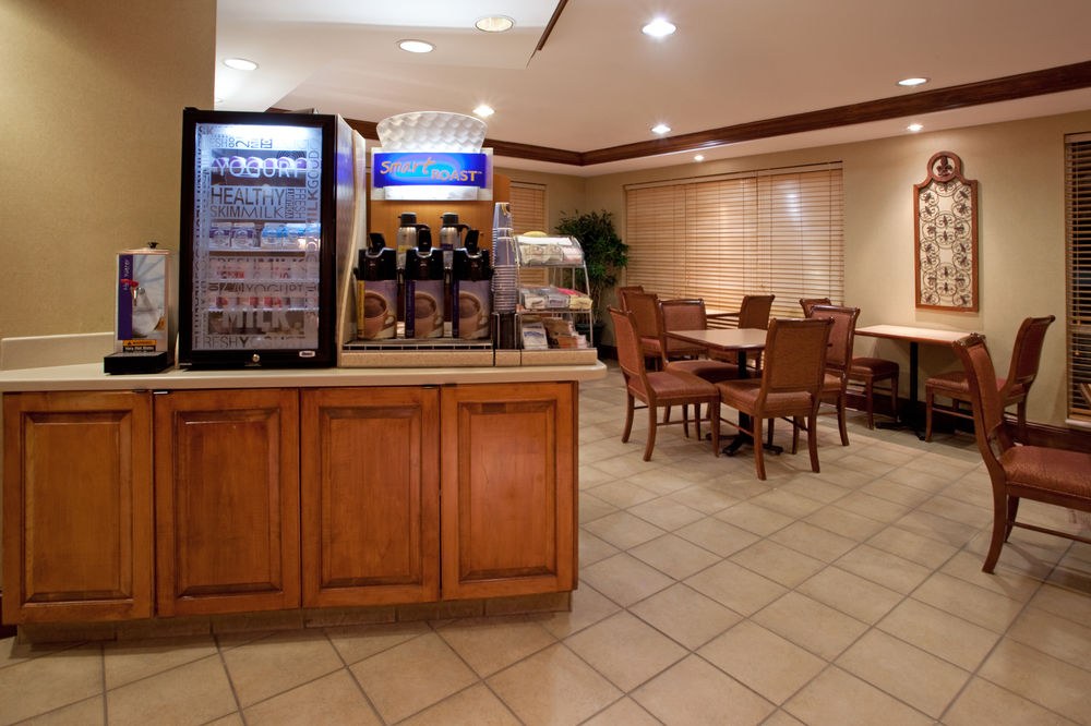 HOLIDAY INN EXPRESS CHAPEL HILL photo 1