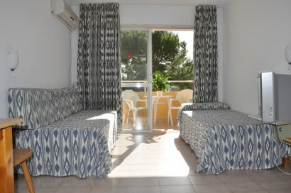 APARTAMENTOS MONTENOVA photo 2