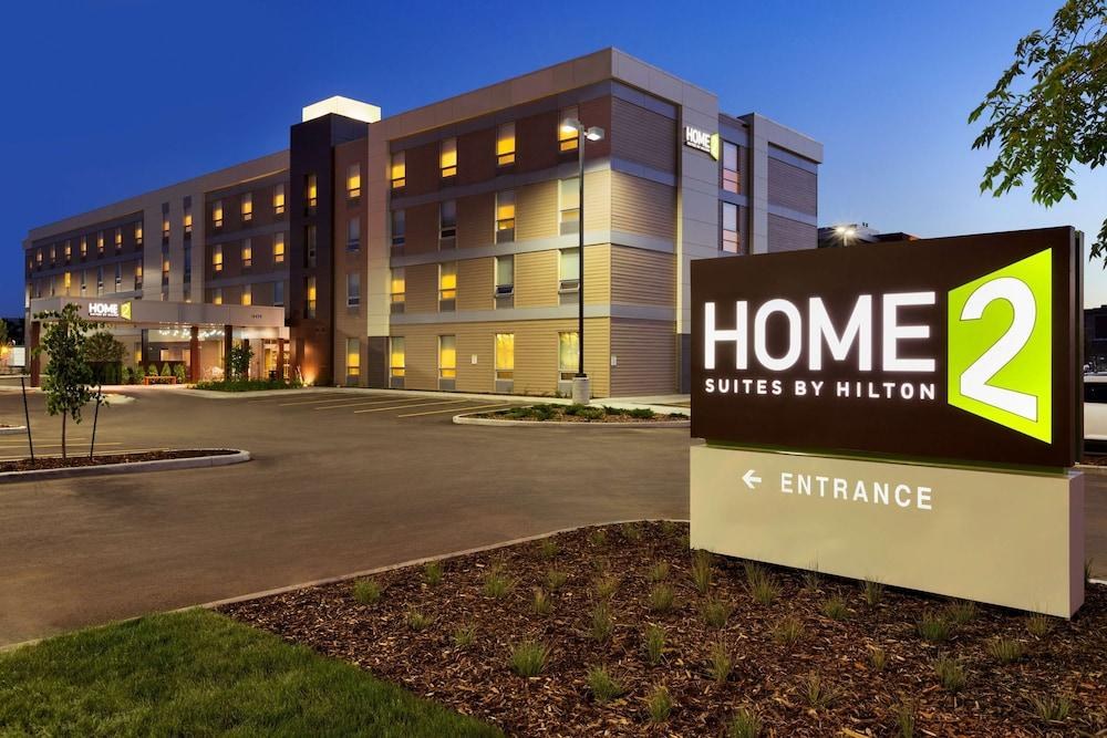 Home2 Suites by Hilton West Edmonton, Alberta, Canada photo 2