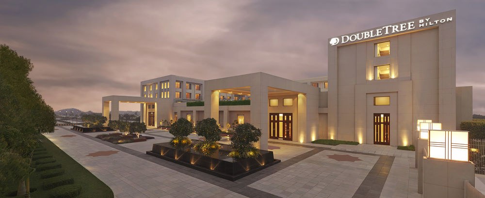 DoubleTree by Hilton Agra photo 1