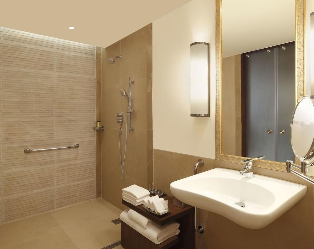 DoubleTree by Hilton Agra photo 3