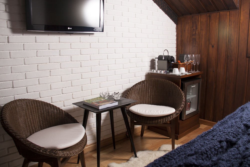 WE HOTEL photo 3
