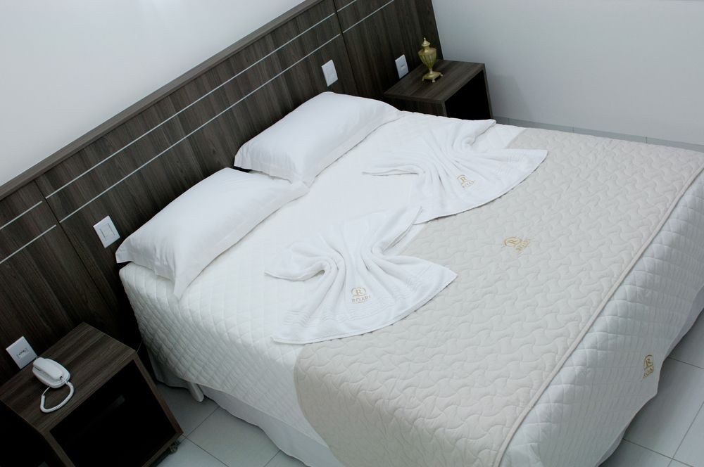 ROARI HOTEL