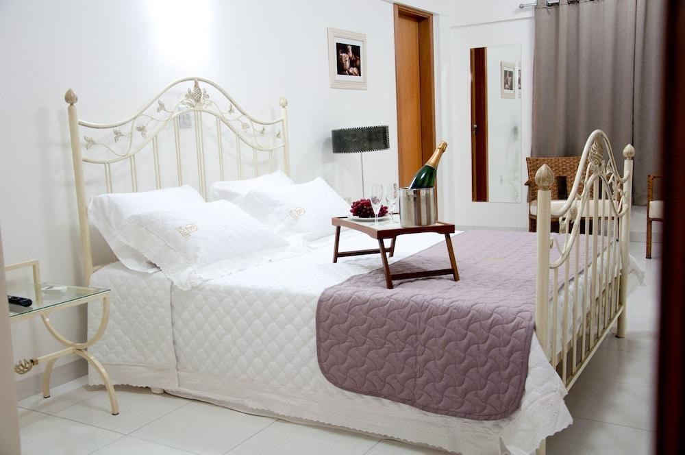 ROARI HOTEL photo 4