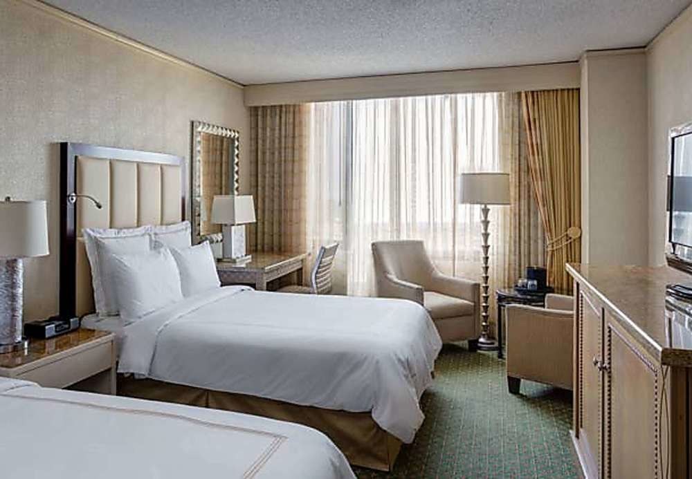 JW MARRIOTT NEW ORLEANS photo 1