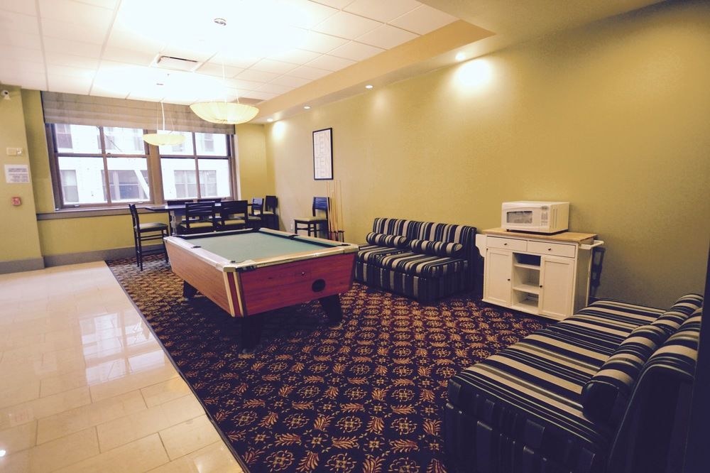 HOLIDAY INN EXPRESS CLEVELAND DOWNTOWN photo 1