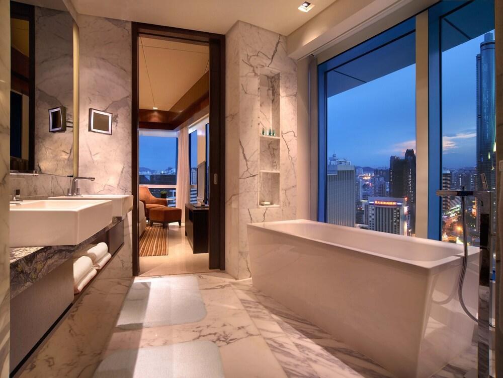 GRAND HYATT HOTEL SHENZHEN