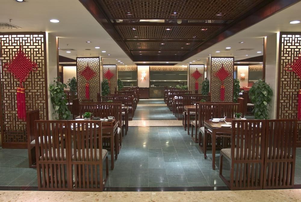 GUANGZHOU BAIYUN HOTEL photo 3
