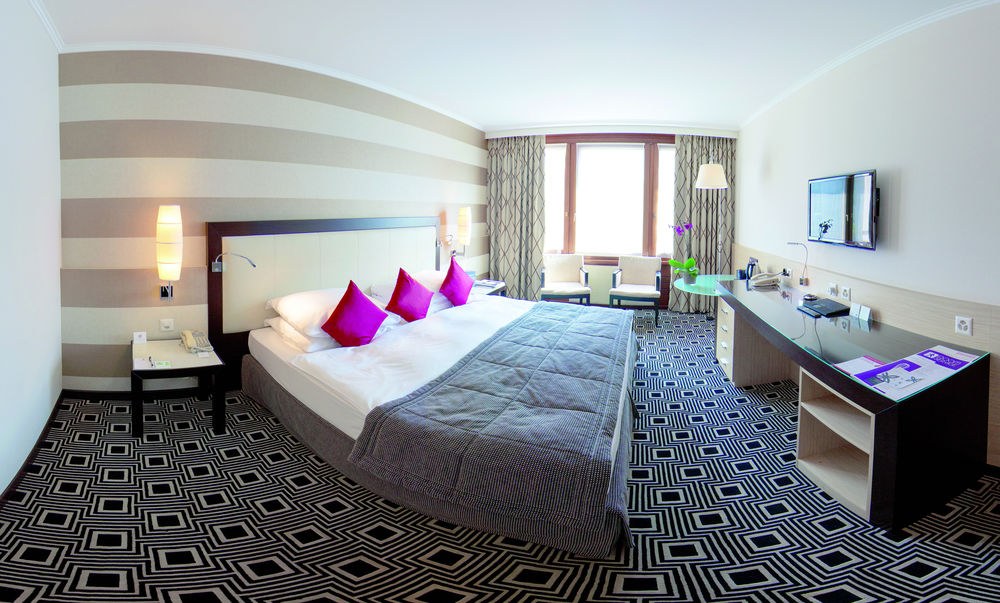 HILTON GENEVA HOTEL AND CONFERENCE CENTRE